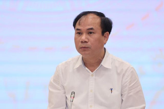 Thứ trưởng Bộ Xây dựng Nguyễn Văn Sinh thông tin việc tháo gỡ khó khăn các dự án bất động sản của Tổ công tác
