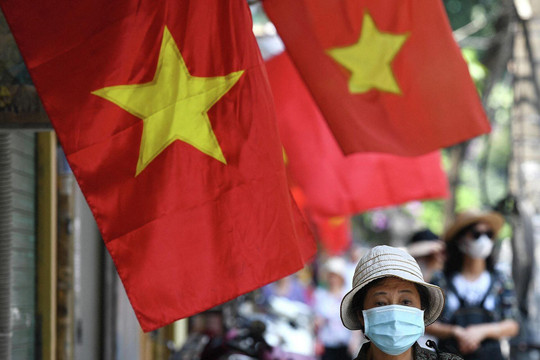 Tổ chức tín nhiệm quốc tế xếp kinh tế Việt Nam ở mức ‘tích cực’