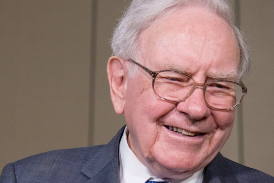 Thành triệu phú nhờ làm hàng xóm với Warren Buffett: Đầu tư 67.000 USD rồi lãi gấp 370 lần