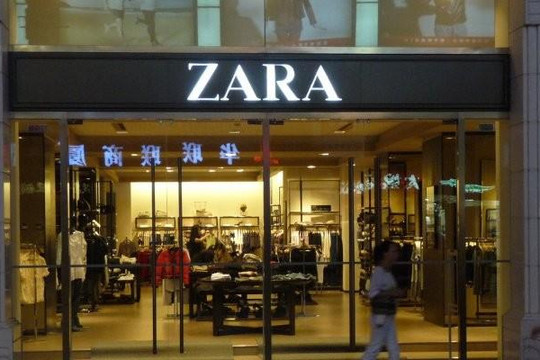 Giải mã sự tuột dốc của ZARA ở Trung Quốc: Thời trang nhanh hết thời, không chịu livestream bán hàng, quần áo nội địa Trung ngày càng xuất sắc