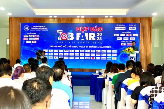 Cơ hội tiếp cận hơn 3.000 việc làm tại Job Fair 2023 cho sinh viên