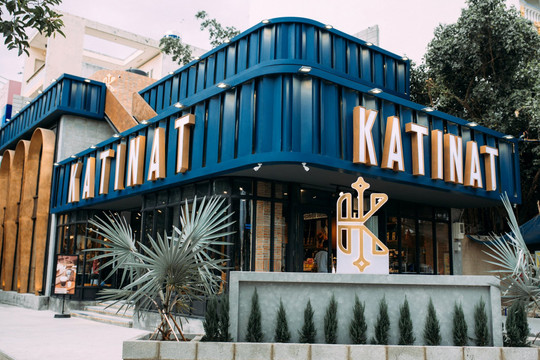Katinat vượt Starbucks trong top 10 chuỗi cà phê được quan tâm nhất trên MXH Việt Nam, vị trí số 1 không có gì bất ngờ