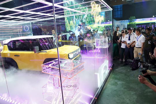 VinFast VF 3 lần đầu xuất hiện trước công chúng, hứa hẹn trở thành mẫu xe "quốc dân" mới của người Việt 