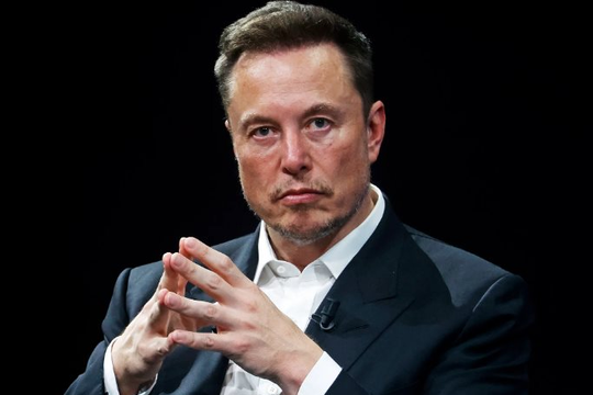 Elon musk buồn bã thông báo dòng tiền tại Twitter vẫn âm