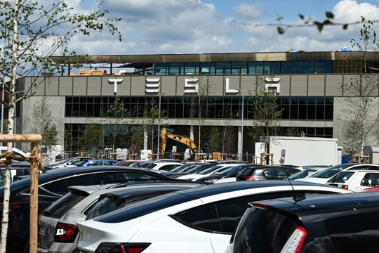 Một quốc gia châu Á vừa được Tesla lựa chọn xây “đại bản doanh”, hứa hẹn tung ra xe điện Tesla giá thấp kỷ lục 500 triệu đồng 