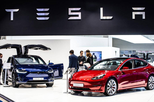 Tesla có thể phải nhường lại ngôi vị hãng ô tô giá trị nhất thế giới cho "ông già" tới từ Nhật Bản nếu điều này xảy ra