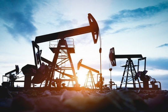 Giá dầu thế giới giảm nhẹ trong phiên giao dịch đầu tuần