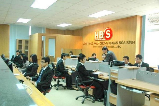 Chứng khoán Hoà Bình (HBS) có tân chủ tịch sinh năm 2003