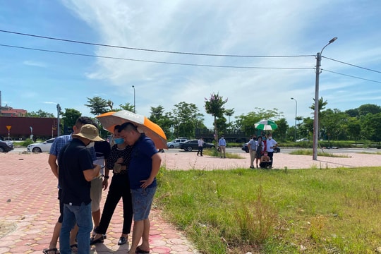 “Nếu tiếp tục chờ, người mua có thể sẽ đánh mất cơ hội sở hữu bất động sản giá tốt”