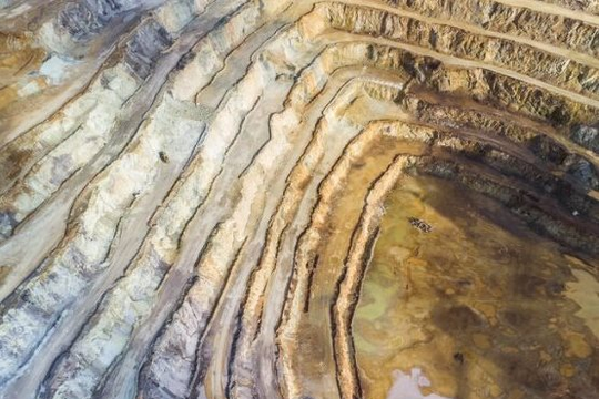 Việt Nam nắm giữ một "mỏ vàng" kim loại trời cho: Sản lượng đứng thứ 2 thế giới, các “đại bàng” đang đổ xô đến đầu tư nhằm thay thế Trung Quốc