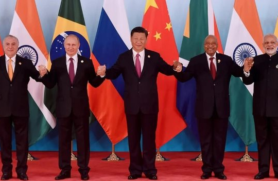 Chiếm 40% dân số thế giới, GDP vượt G7...: Những con số cho thấy tham vọng cạnh tranh với Mỹ và phương Tây của BRICS không phải "nói quá"
