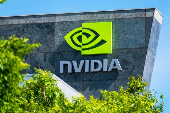 Thị trường ô tô điện nguội dần đe dọa tham vọng 10 tỷ USD của Nvidia 