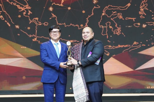 HDBank nhận giải "Sáng kiến kỹ thuật số" của ASEAN Business Awards 2023