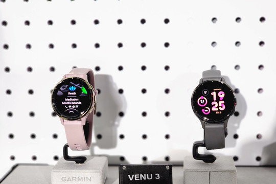 Garmin Venu 3 và Venu 3S ra mắt: Smartwatch đầu tiên tích hợp tính năng luyện tập sức khỏe cho người ngồi xe lăn