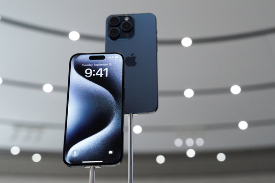 iPhone 15 mở bán sớm ở Việt Nam - nỗi buồn của dân buôn hàng xách tay