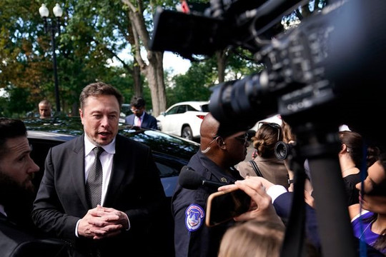 Elon Musk đang bị điều tra hình sự vì lý do bất ngờ