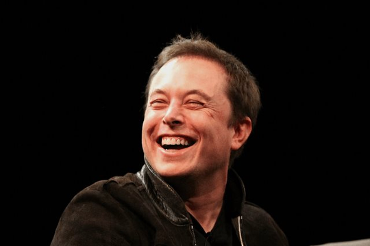 'Bắt chước' Elon Musk cách bán xe điện, Ford thất bại thảm hại: Cái giá của việc coi thường những showroom ô tô