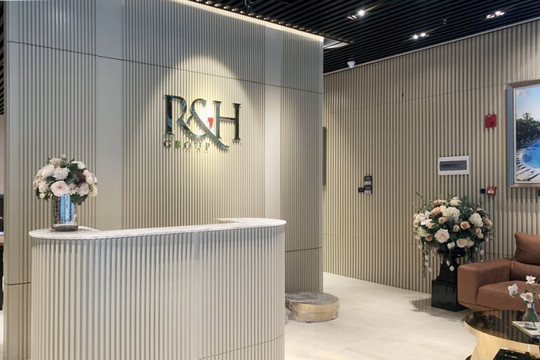 R&H Group kéo dài kỳ hạn thành công 2 lô trái phiếu giá trị 5.000 tỷ đồng thêm 2 năm
