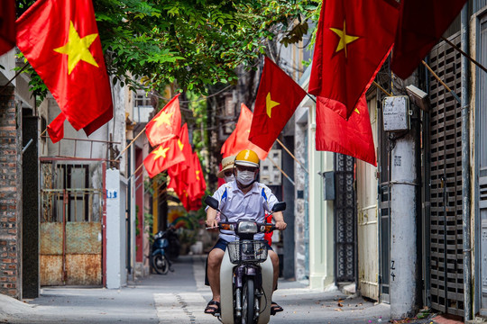 Bức tranh kinh tế Việt Nam ‘sáng sủa’ qua từng quý của năm 2023