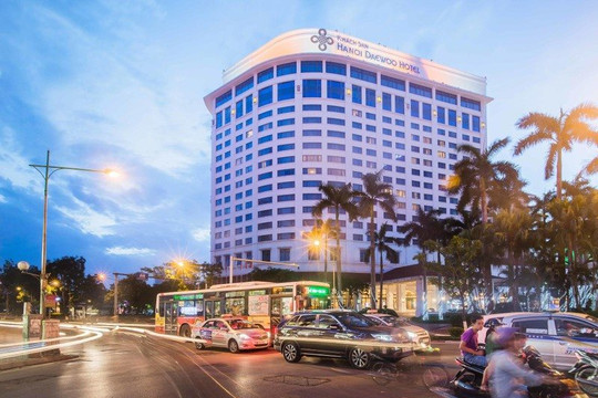 Phát hành 4.800 tỷ trái phiếu, DN sở hữu Daewoo Hanoi và loạt khách sạn tại TP HCM đang bị phong tỏa tài khoản, chờ kết luận liên quan đến Vạn Thịnh Phát