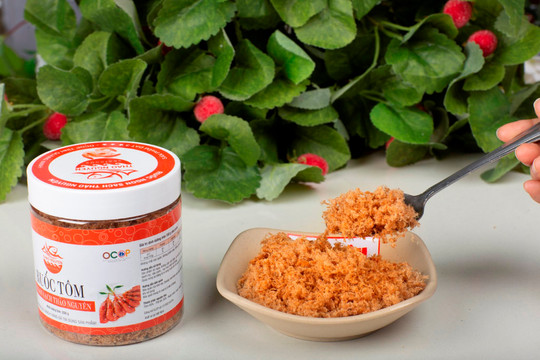 Một sản phẩm làm từ tôm của Cẩm Phả đang tạo "cơn sốt" trên thị trường ẩm thực