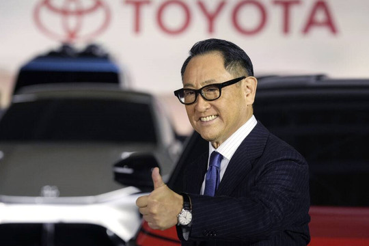 Lời tiên tri của Toyota đã thành sự thật: Xe hybrid mới là chân ái