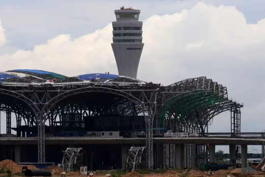 Từ Thái Lan tới Singapore chạy đua xây sân bay mới