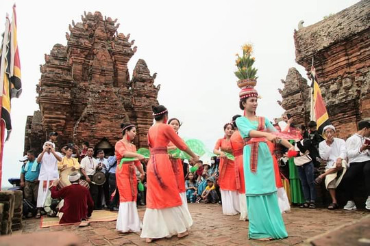 Ninh Thuận sắp tổ chức sự kiện ngày văn hóa, du lịch tại Cần Thơ