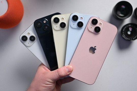 iPhone 11, 12, 14... vào đợt giảm kịch sàn, chiếc rẻ nhất chỉ từ 9 triệu đồng