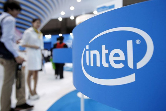 Vì sao Intel 17 năm trước đã chọn xây nhà máy ATM lớn nhất thế giới ở Việt Nam mà không phải Trung Quốc, Ấn Độ, Thái Lan?