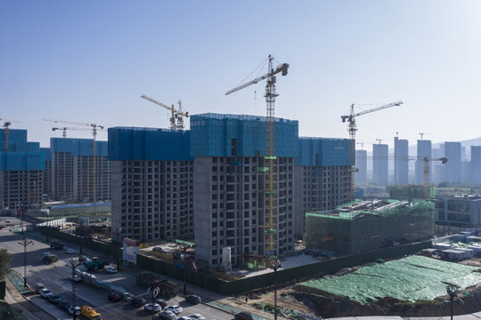 Trung Quốc bất ngờ 'giải cứu' nhà phát triển lớn nhất nhì cả nước: Cả ngành bất động sản sắp thoát khỏi giai đoạn khó khăn? 