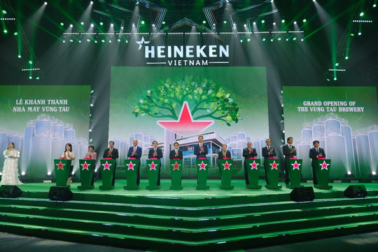 Mặc cho thị trường giảm tốc, HEINEKEN Việt Nam vẫn lập đỉnh doanh thu tỷ USD