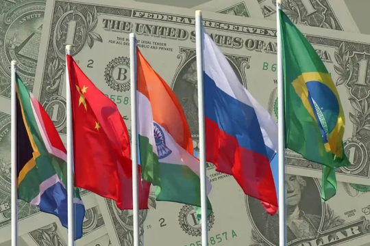 "BRICS không cần đến đồng tiền chung vẫn có những ‘nước đi chiến lược’ làm lung lay vị thế đồng USD"