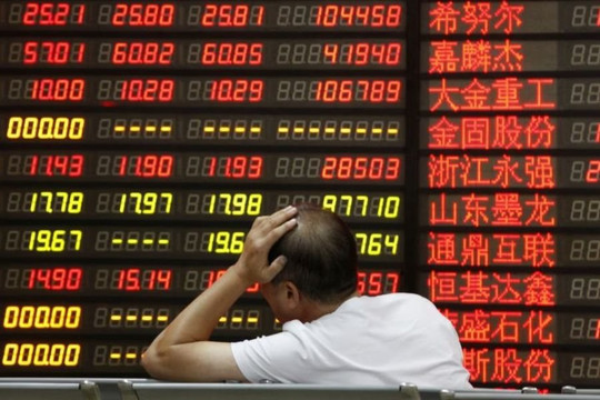 Thị trường chứng khoán miệt mài "dò đáy", Trung Quốc đình chỉ cho vay cổ phiếu bị hạn chế, có hiệu lực ngay lập tức