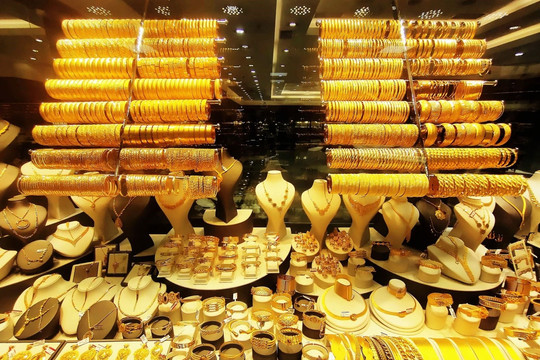  “Trái ngọt” từ Vàng: Nhà đầu tư thắng lớn khi chọn vàng là “hầm trú ẩn” trong 2023
