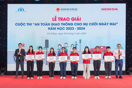 Honda tổ chức lễ trao giải 'An toàn giao thông cho nụ cười ngày mai'
