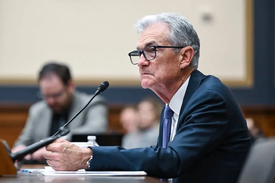 Dữ liệu lạm phát mới nhất khớp kỳ vọng, Chủ tịch Fed nhấn mạnh chưa vội cắt giảm lãi suất 