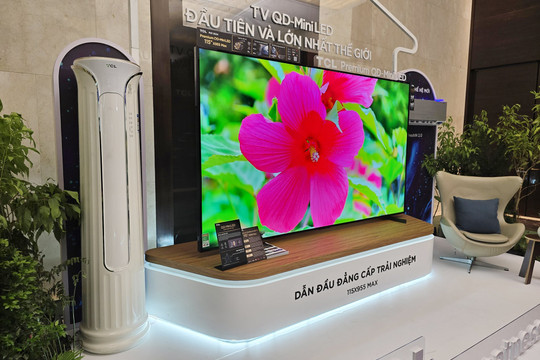 TV Mini-LED lớn nhất thế giới mở bán ở Việt Nam, giá 700 triệu đồng