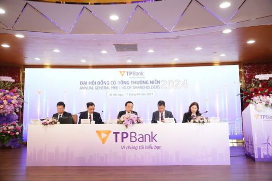 TPBank bất ngờ công bố kế hoạch chia cổ tức 25% bằng tiền và cổ phiếu