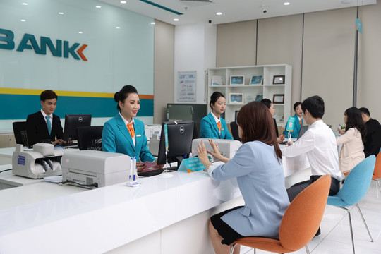 Số lượng giao dịch trực tuyến của ABBank có xu hướng tăng mạnh