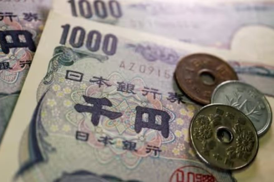 Reuters: Nhật Bản có thể đã bơm tới 60 tỷ USD để giải cứu đồng yên và đang đứng trước một “cơ hội tốt” để hành động