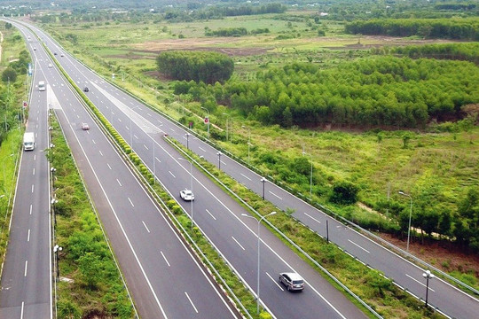 Thông tin mới nhất về tuyến đường gần 4.000 tỉ đồng nối cao tốc Biên Hoà – Vũng Tàu với Cảng Cái Mép – Thị Vải 
