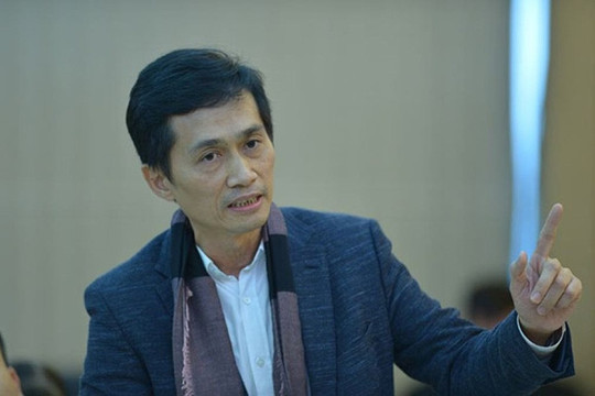 Ông Nguyễn Đỗ Lăng: Linh hồn của nhóm Apec, màn đeo khăn tím 'gồng lãi' kinh điển và sự trở lại bất ngờ sau vụ khởi tố