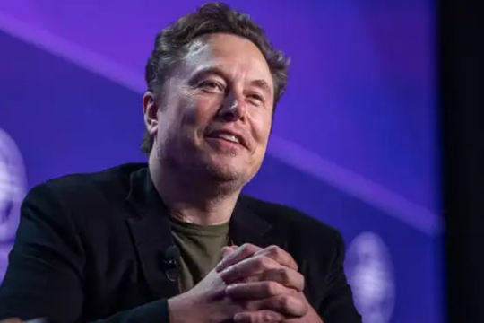 Mỹ áp thuế 100% lên xe điện Trung Quốc, CEO Elon Musk của Tesla lên tiếng: ‘Tôi không ủng hộ áp thuế, các ưu đãi cũng không’