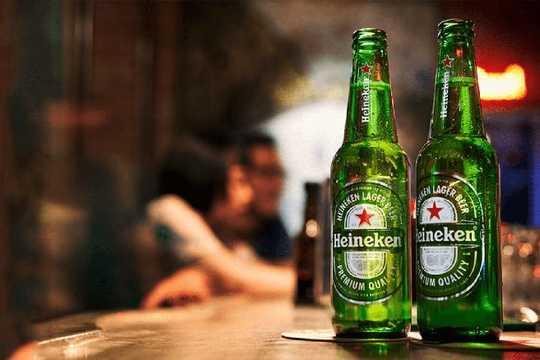 Lợi nhuận của công ty nắm 40% vốn Heineken tại Việt Nam giảm 50%, tiết lộ sự đi xuống của hãng bia chiếm thị phần lớn nhất 