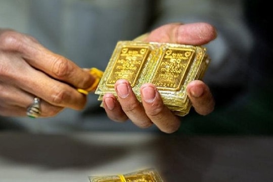 Giá vàng “nhảy múa” và cái khó của PNJ