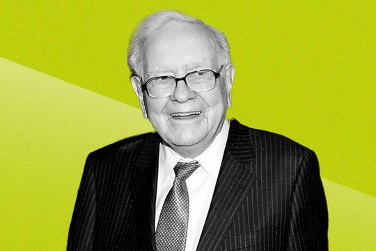 Chỉ với 5 chữ, Buffett đúc kết một bài học quý giá hơn cả việc lựa chọn đúng cổ phiếu, khiến thế giới thêm phần nể phục