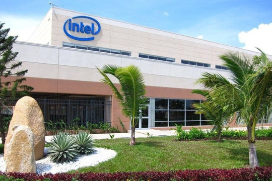 Intel đã đầu tư 22 triệu USD cho một chương trình đào tạo kỹ sư công nghệ cao tại Việt Nam