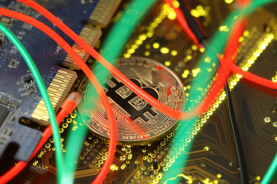 Giá BTC hôm nay 2/7: Bitcoin dưới 63.000 USD giữa tin đồn Mt Gox phân phối token và lãi suất tăng