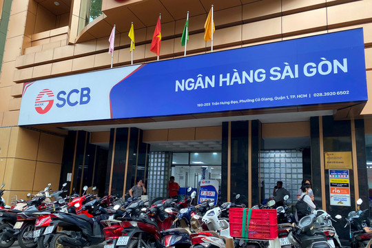 Đình chỉ 4 cán bộ kiểm toán Deloitte Việt Nam liên quan vụ SCB